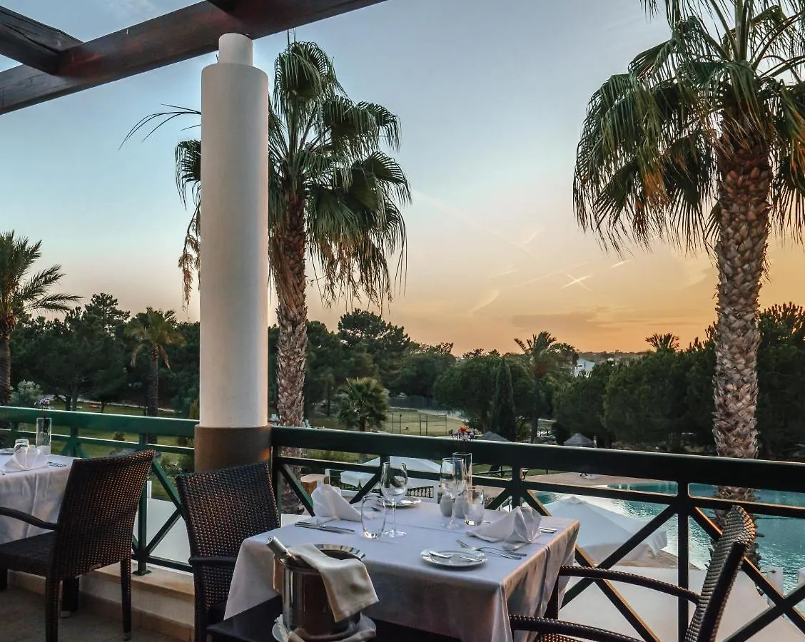 Vale D'El Rei Hotel & Villas Карвоейру 4*,
